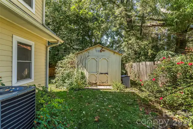 Listing Photo 18