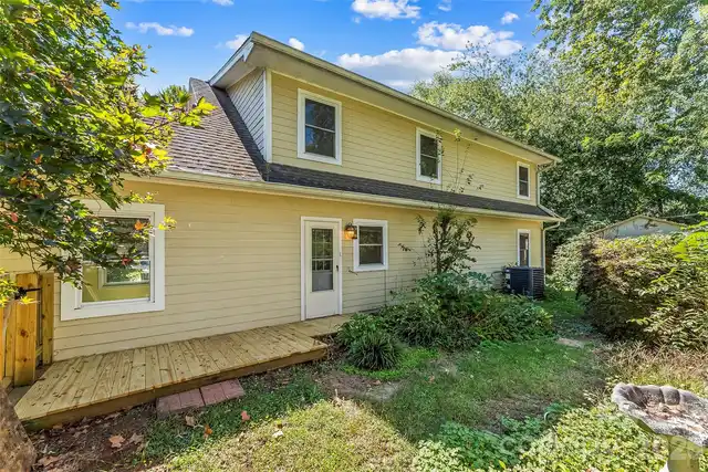 Listing Photo 19