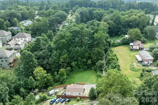 Listing Photo 18