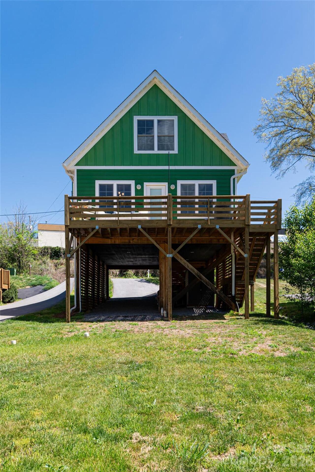 Listing Photo 32