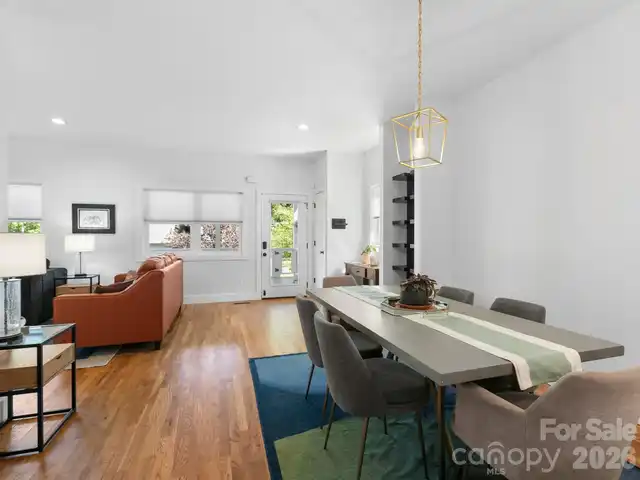 Listing Photo 8