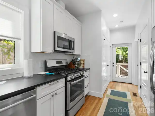 Listing Photo 13