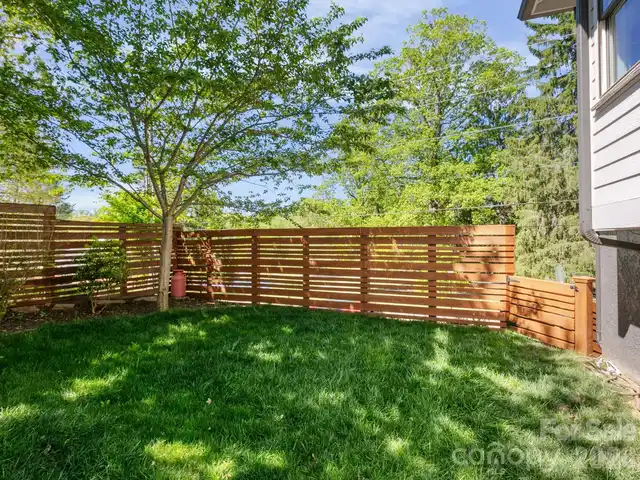 Listing Photo 27