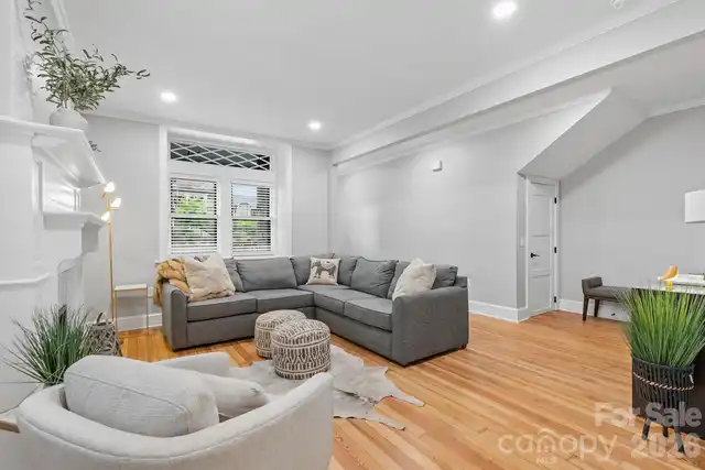 Listing Photo 7