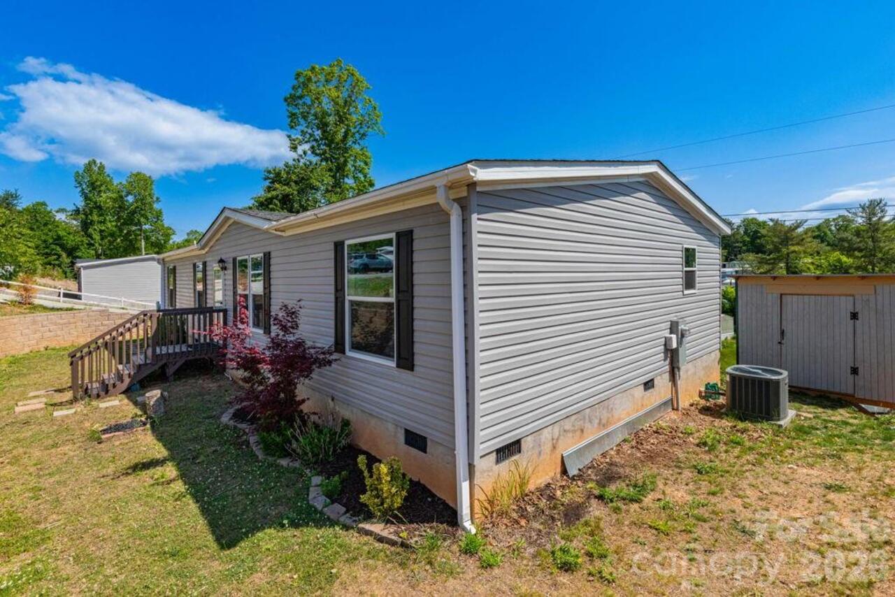 Listing Photo 6