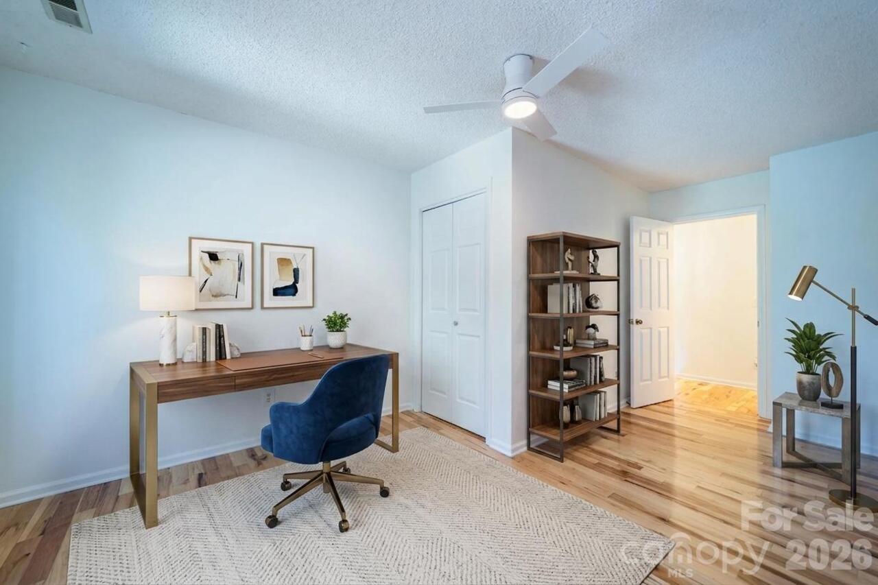 Listing Photo 15