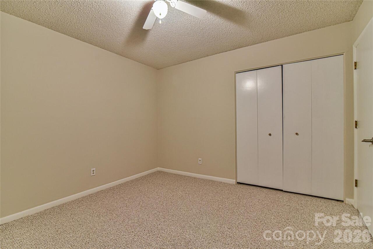 Listing Photo 28