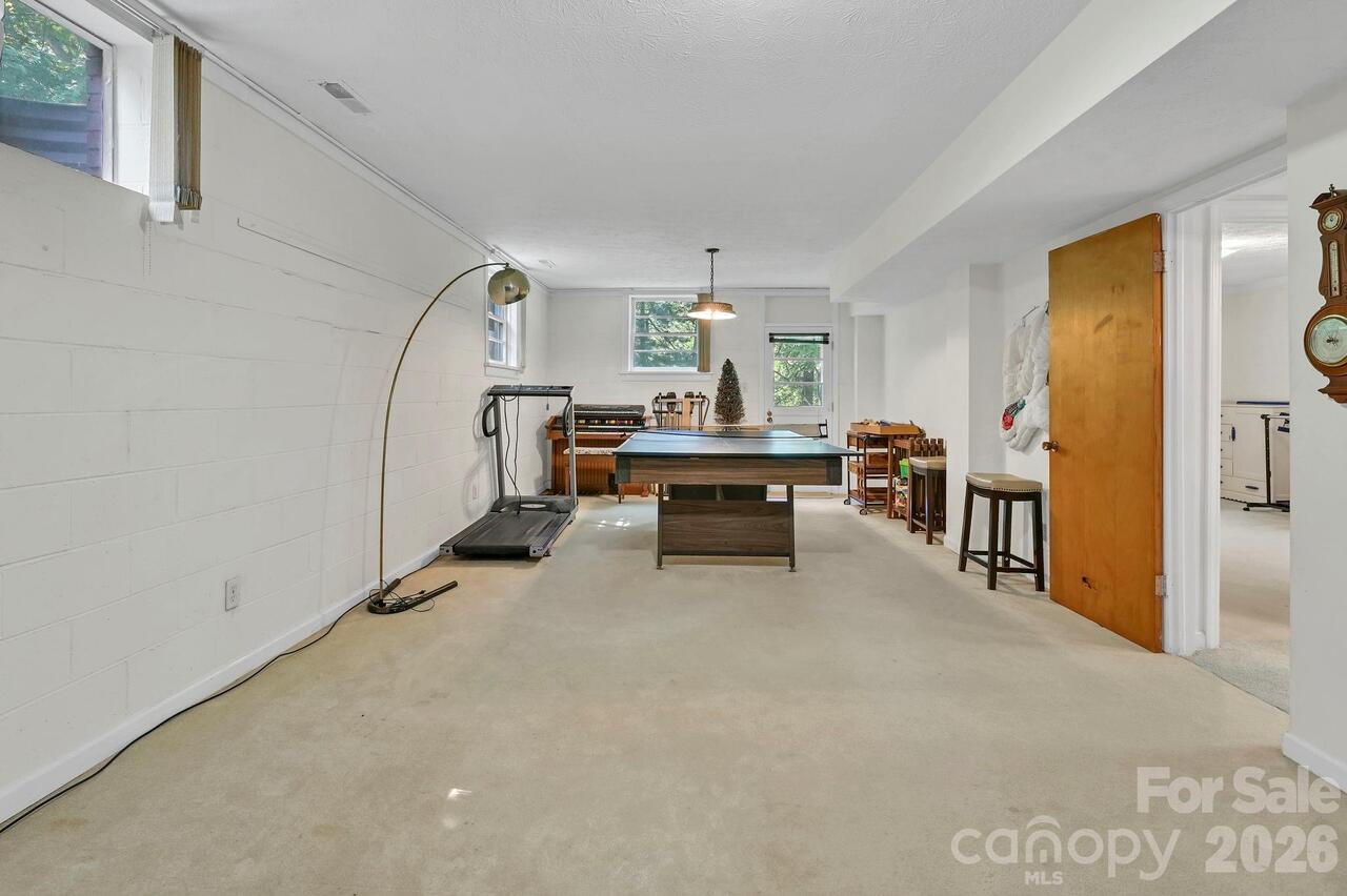 Listing Photo 23