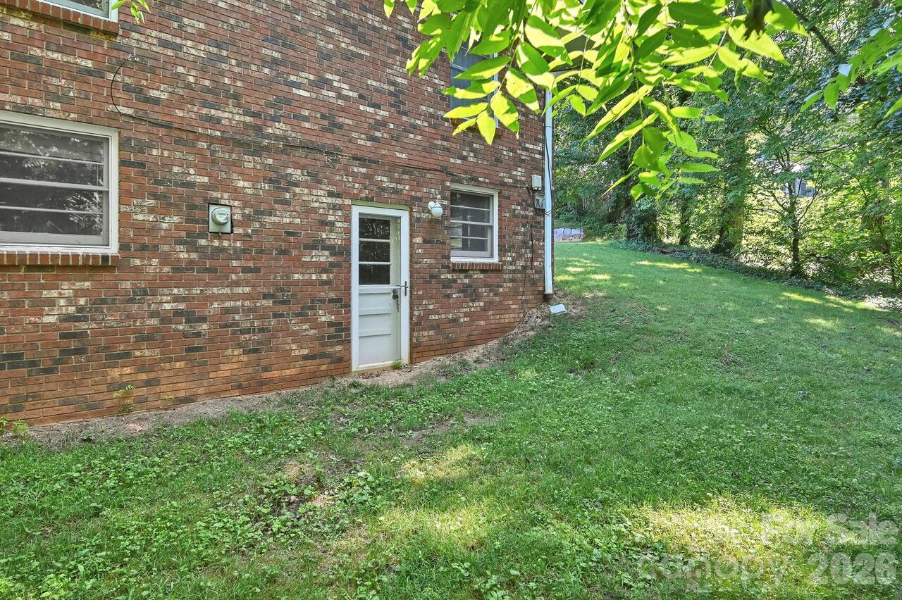 Listing Photo 27