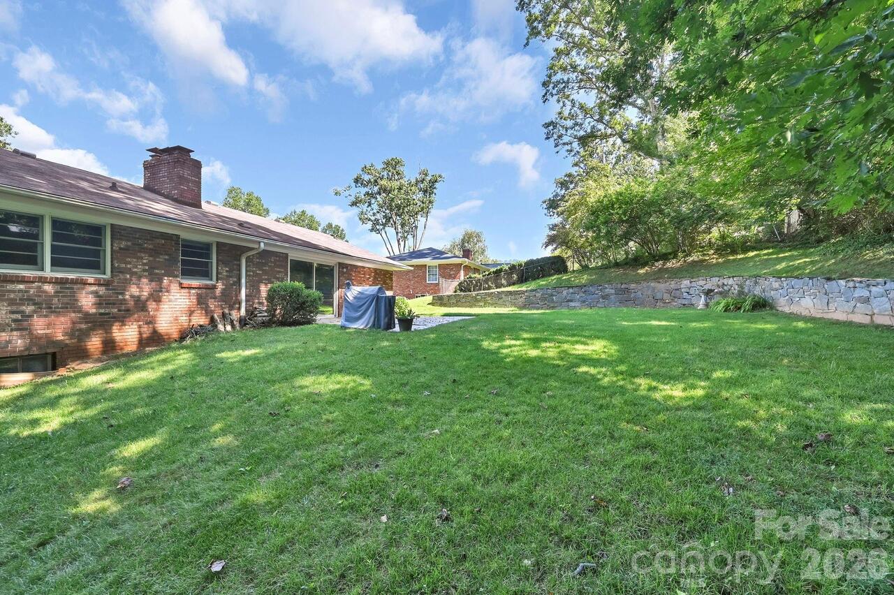 Listing Photo 28
