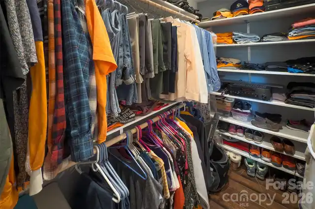 Listing Photo 18