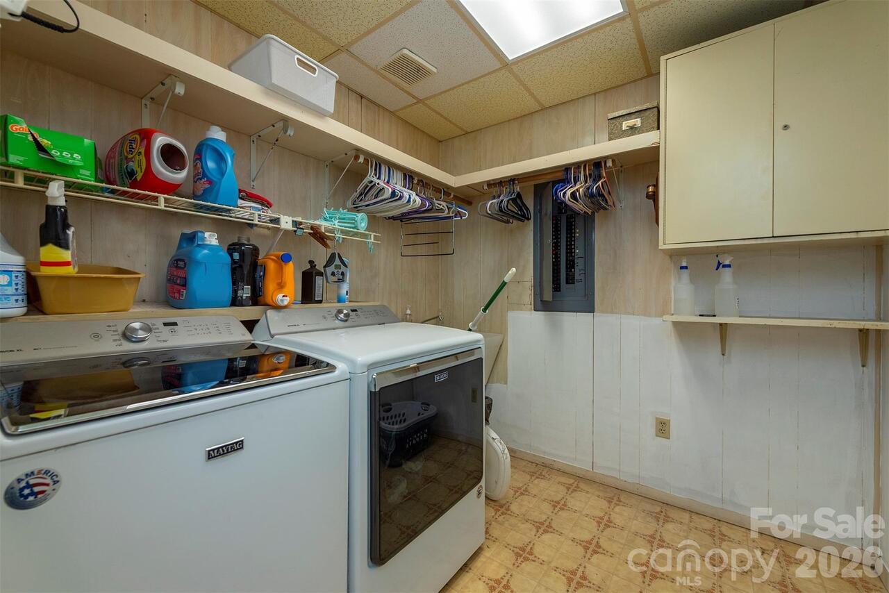 Listing Photo 14