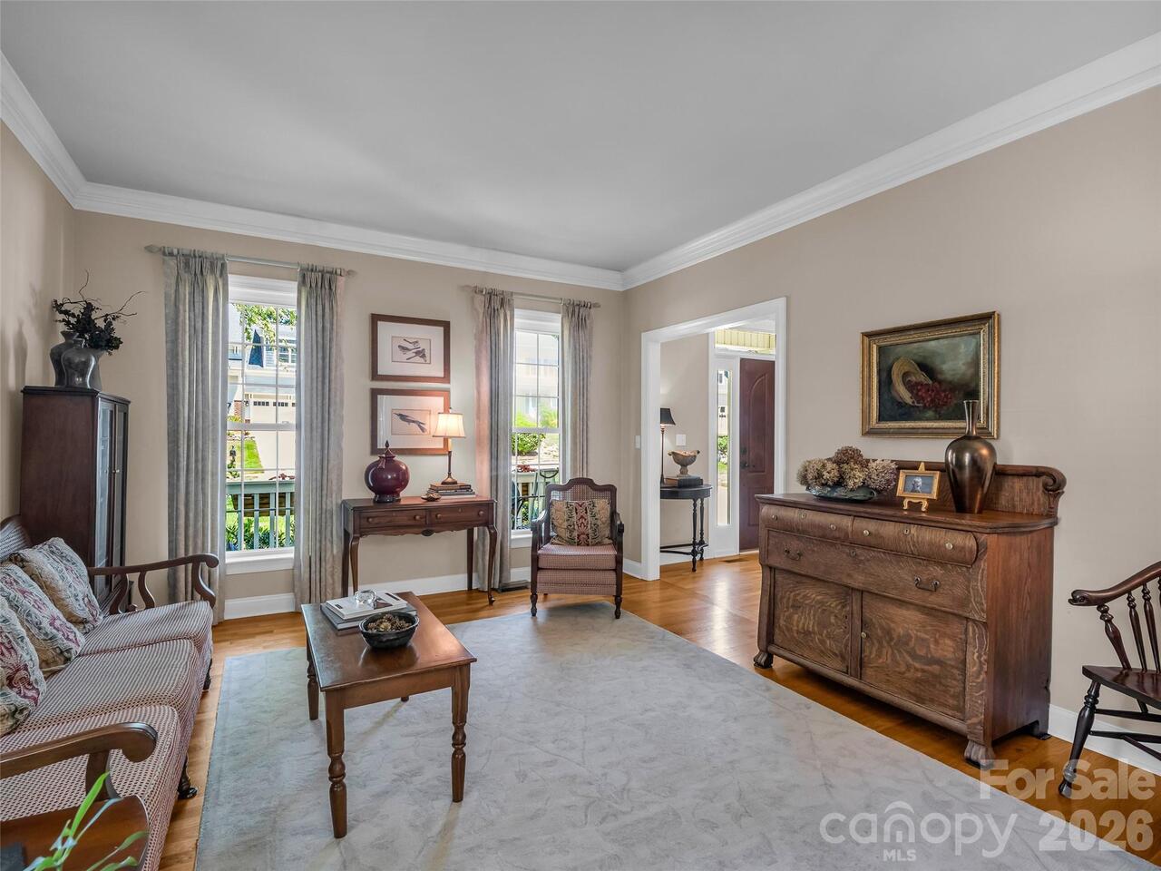 Listing Photo 9