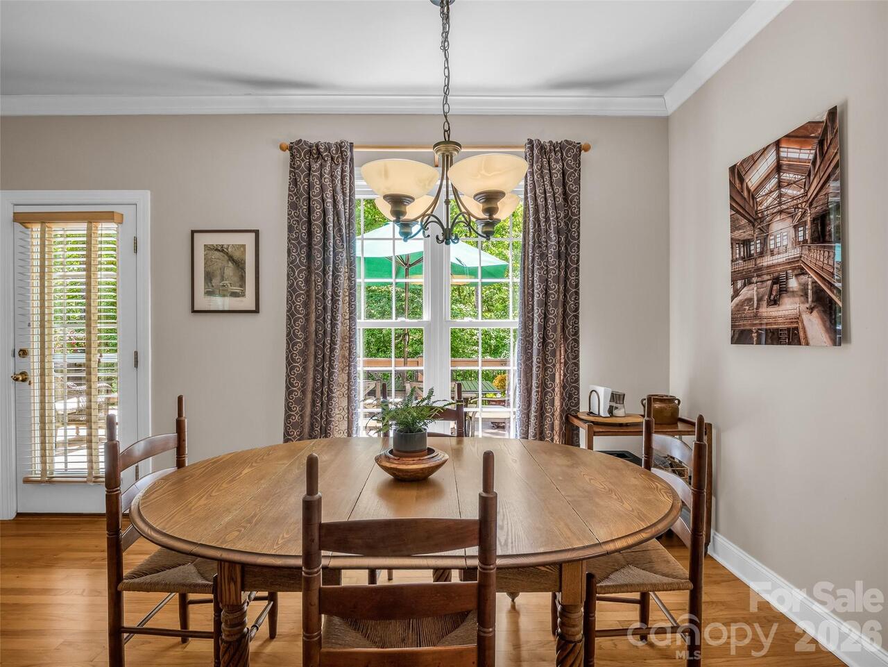 Listing Photo 15