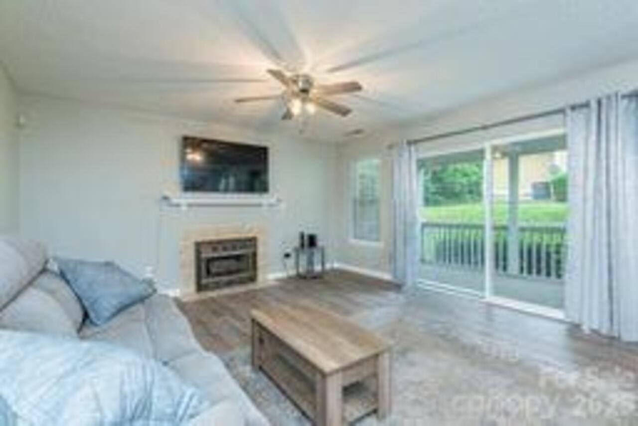 Listing Photo 7