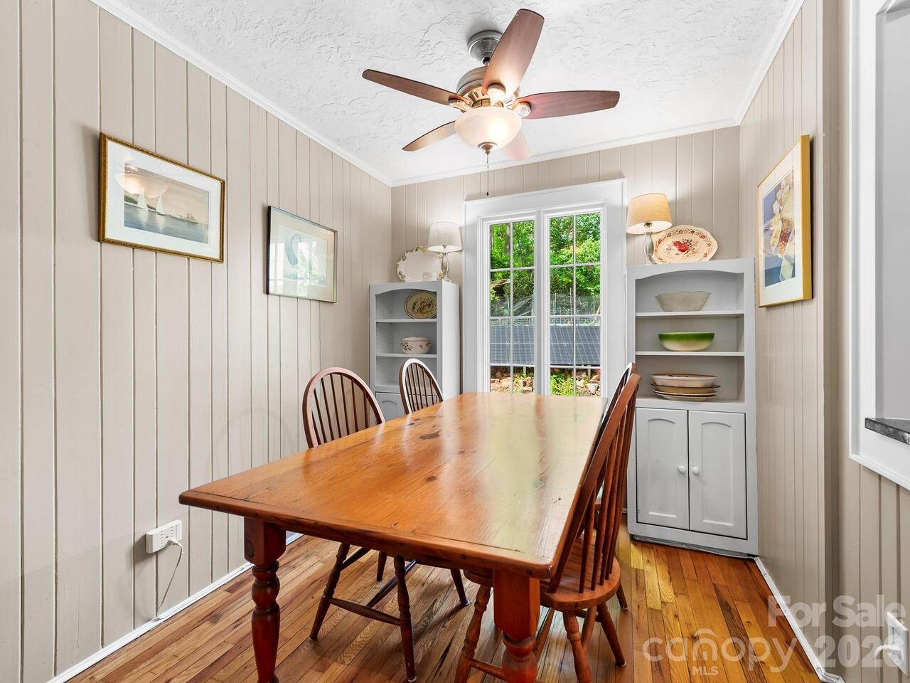 Listing Photo 16