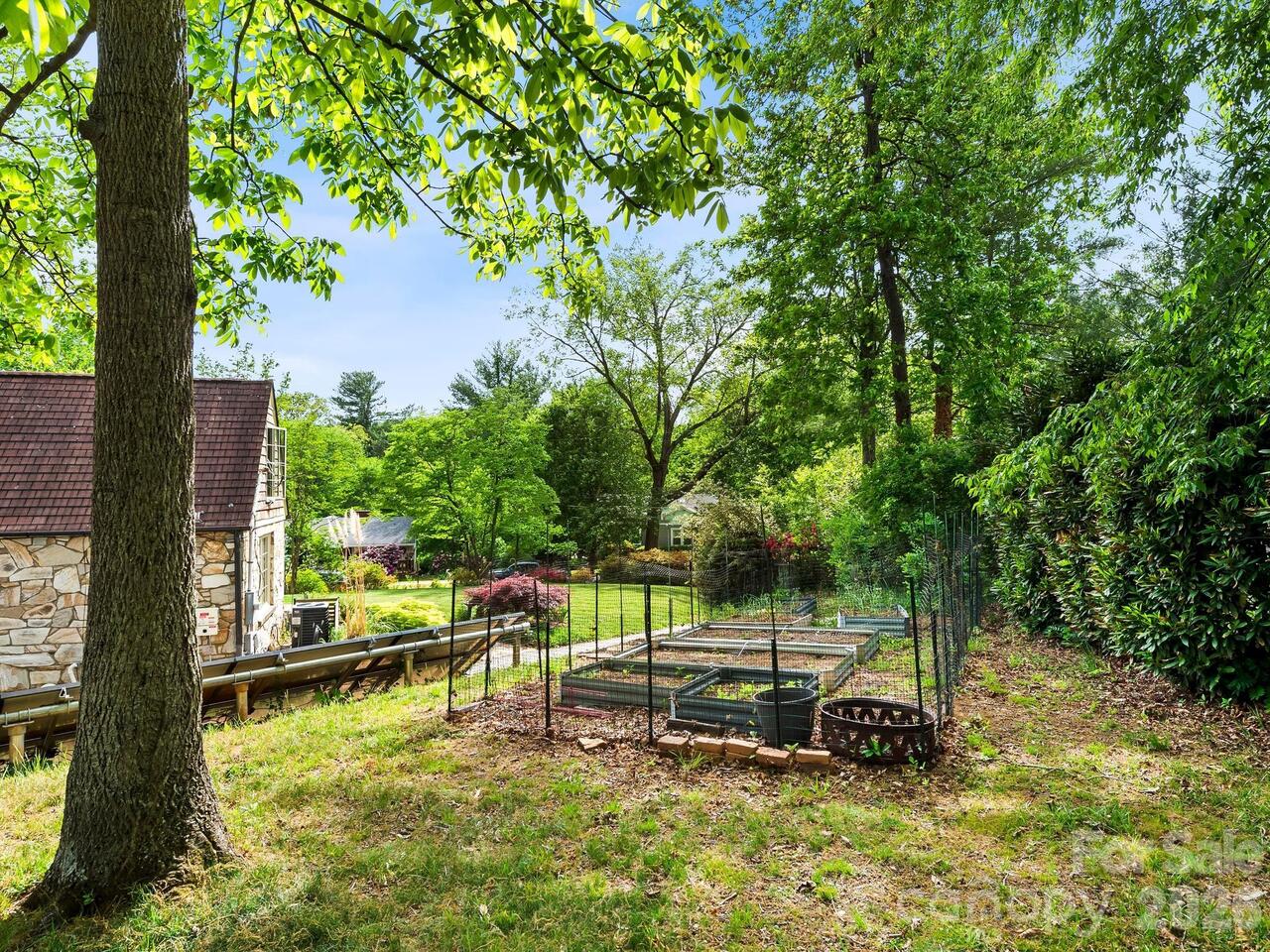 Listing Photo 41