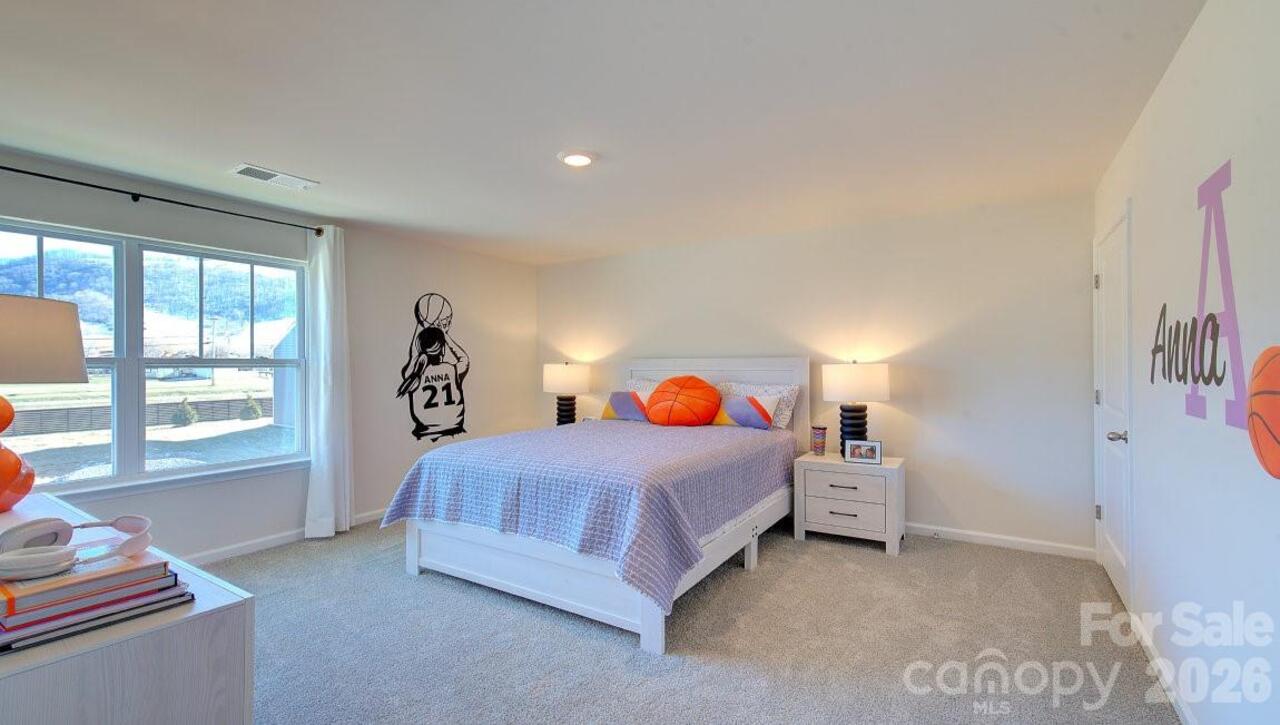 Listing Photo 23