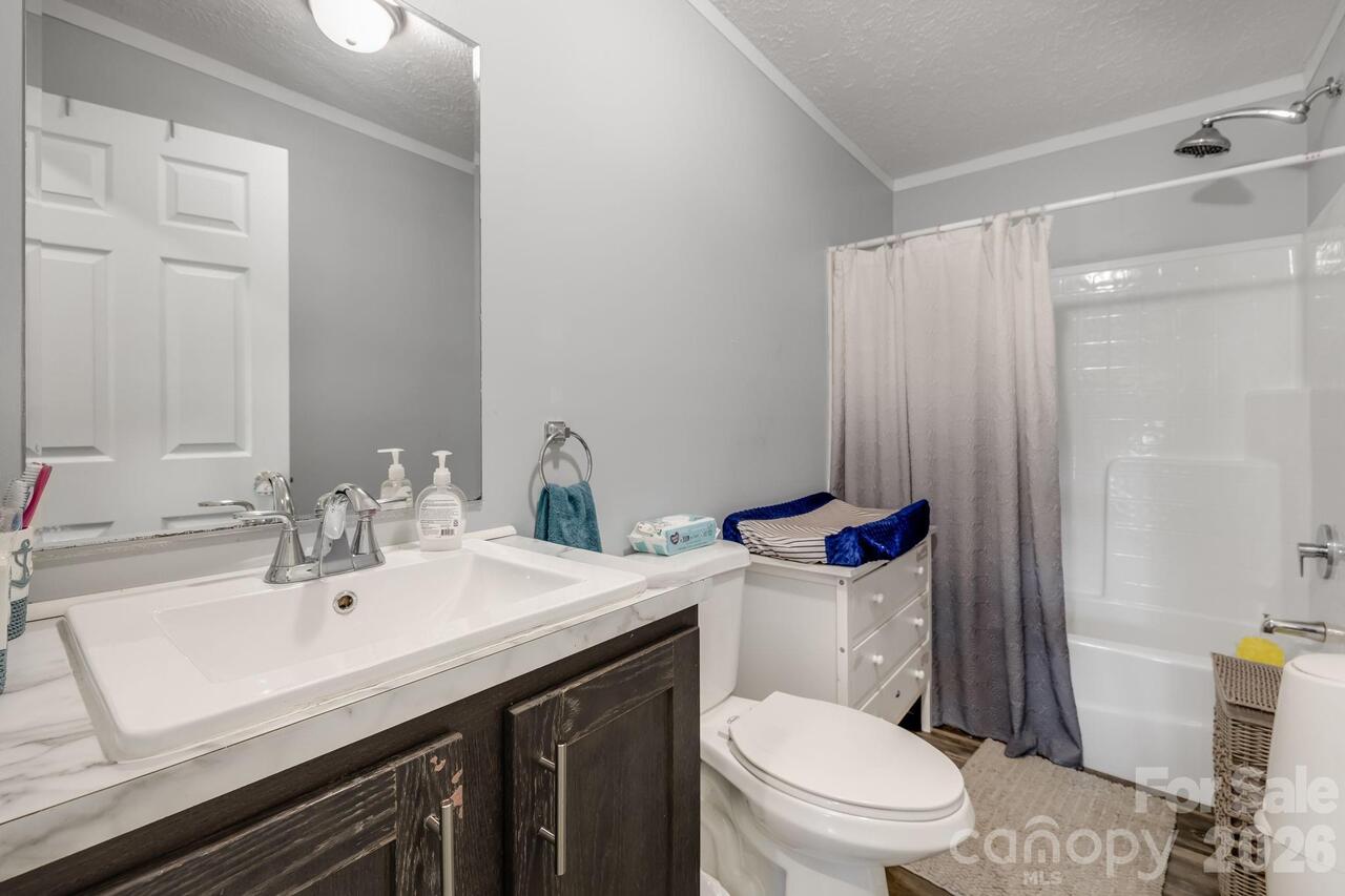 Listing Photo 25