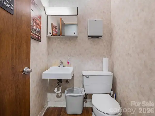 Listing Photo 18