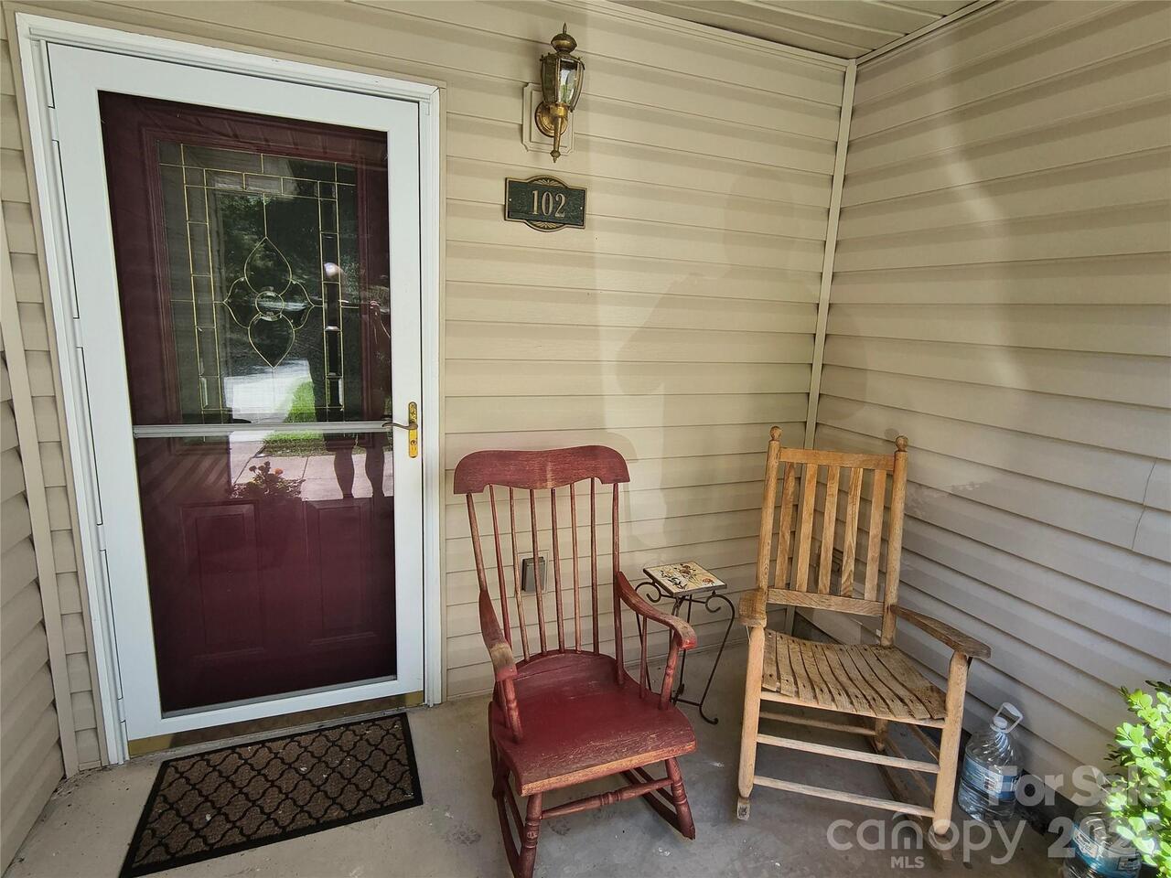 Listing Photo 7