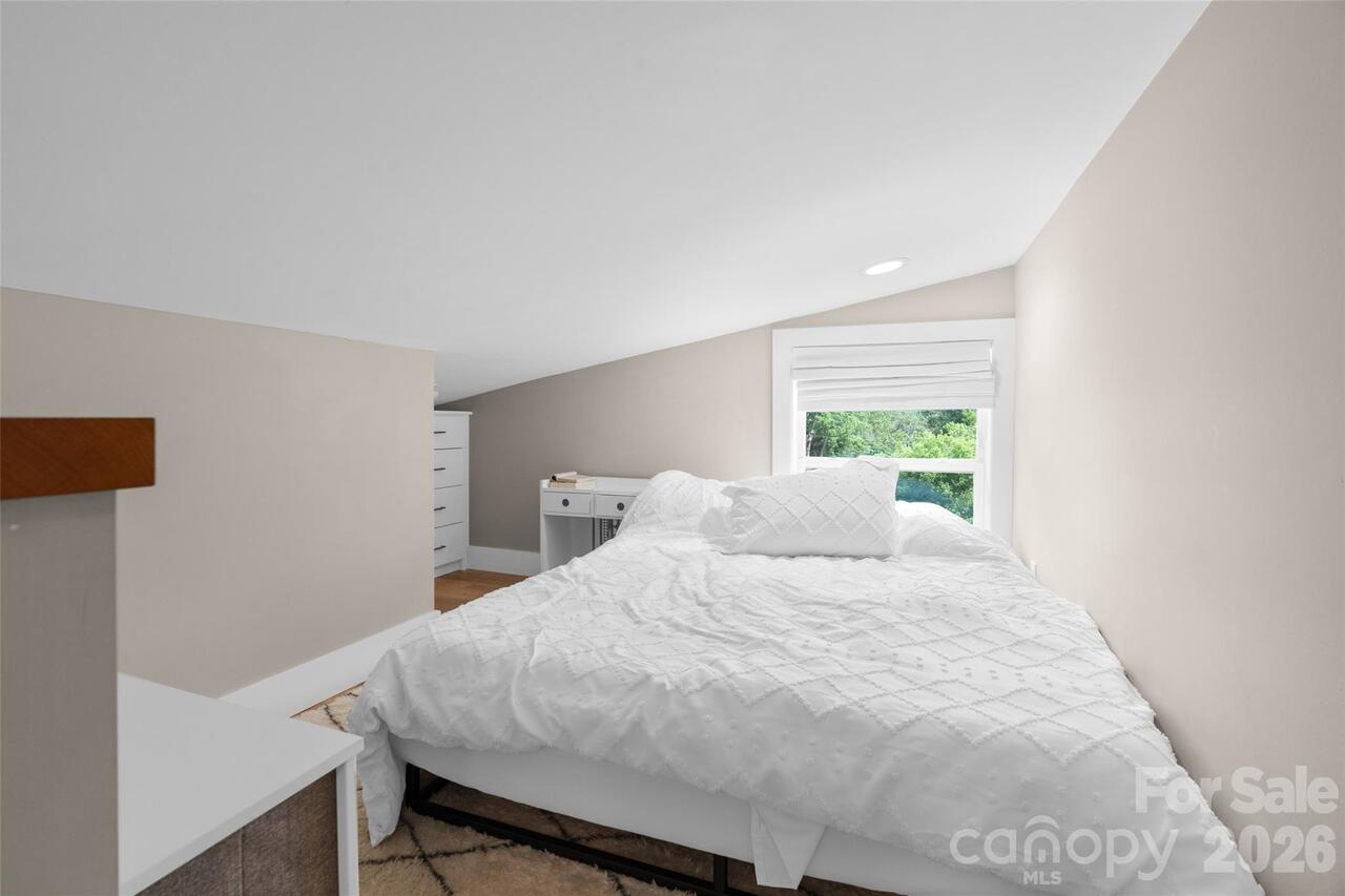 Listing Photo 31