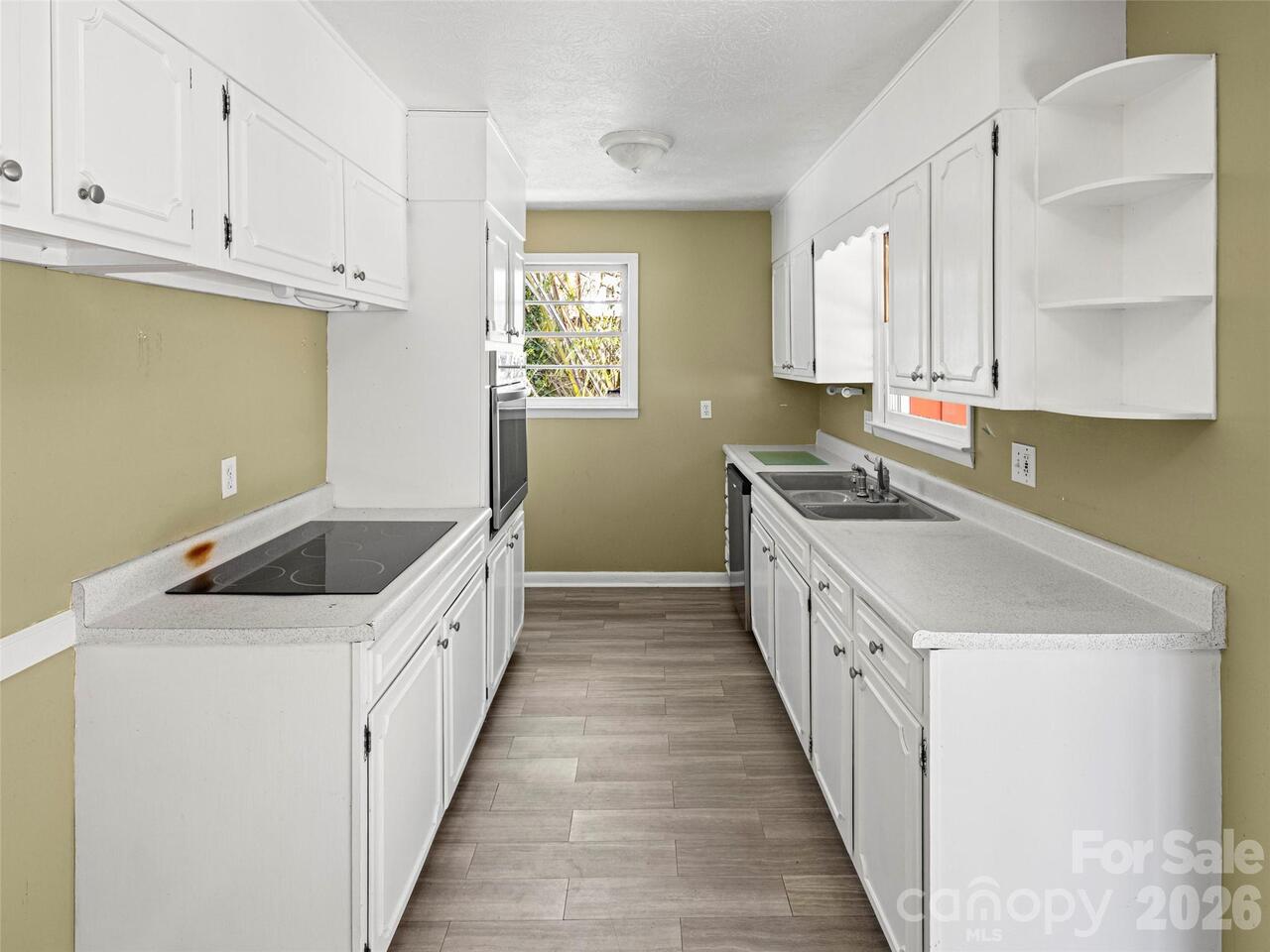 Listing Photo 8