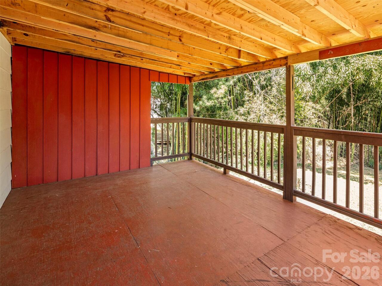 Listing Photo 14
