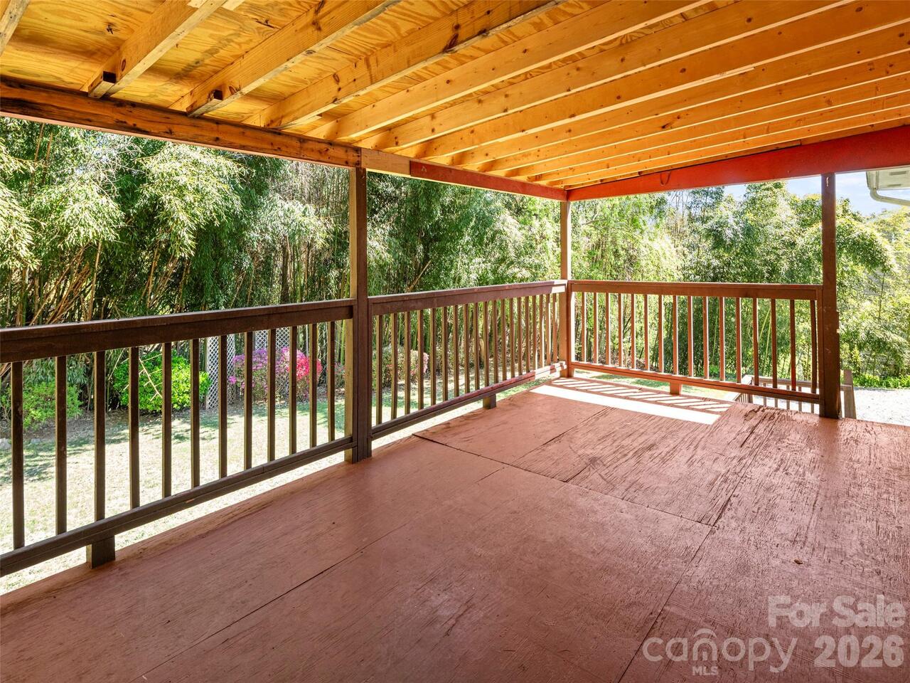 Listing Photo 15