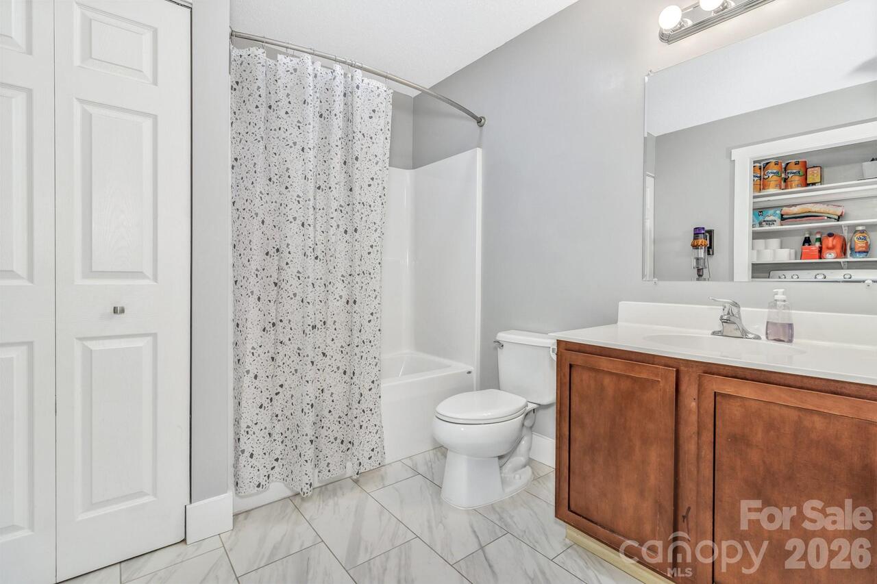 Listing Photo 19