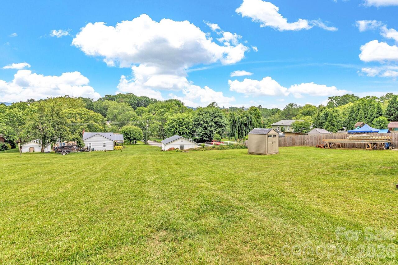 Listing Photo 23