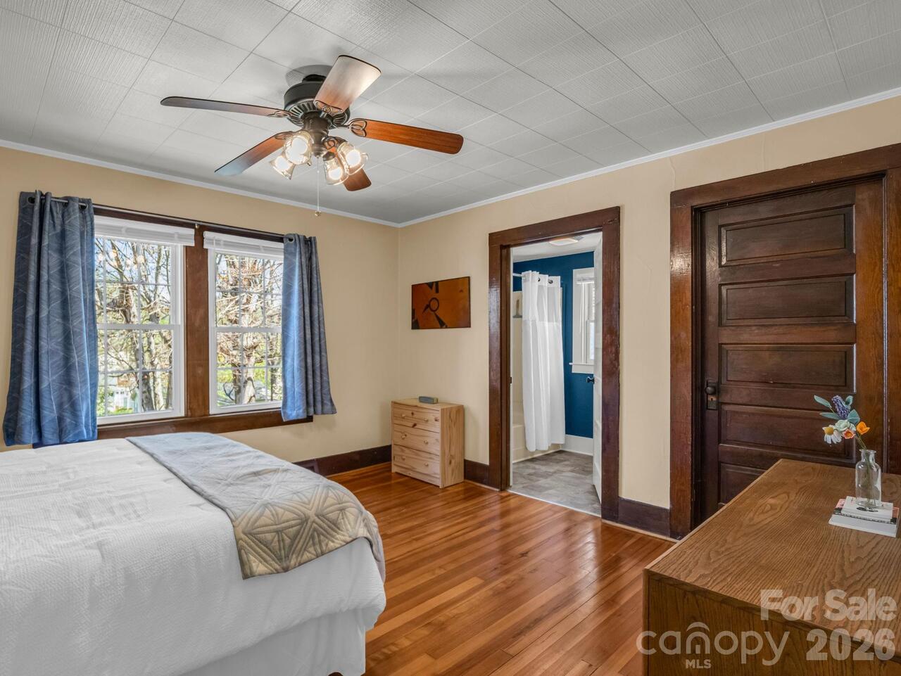 Listing Photo 16