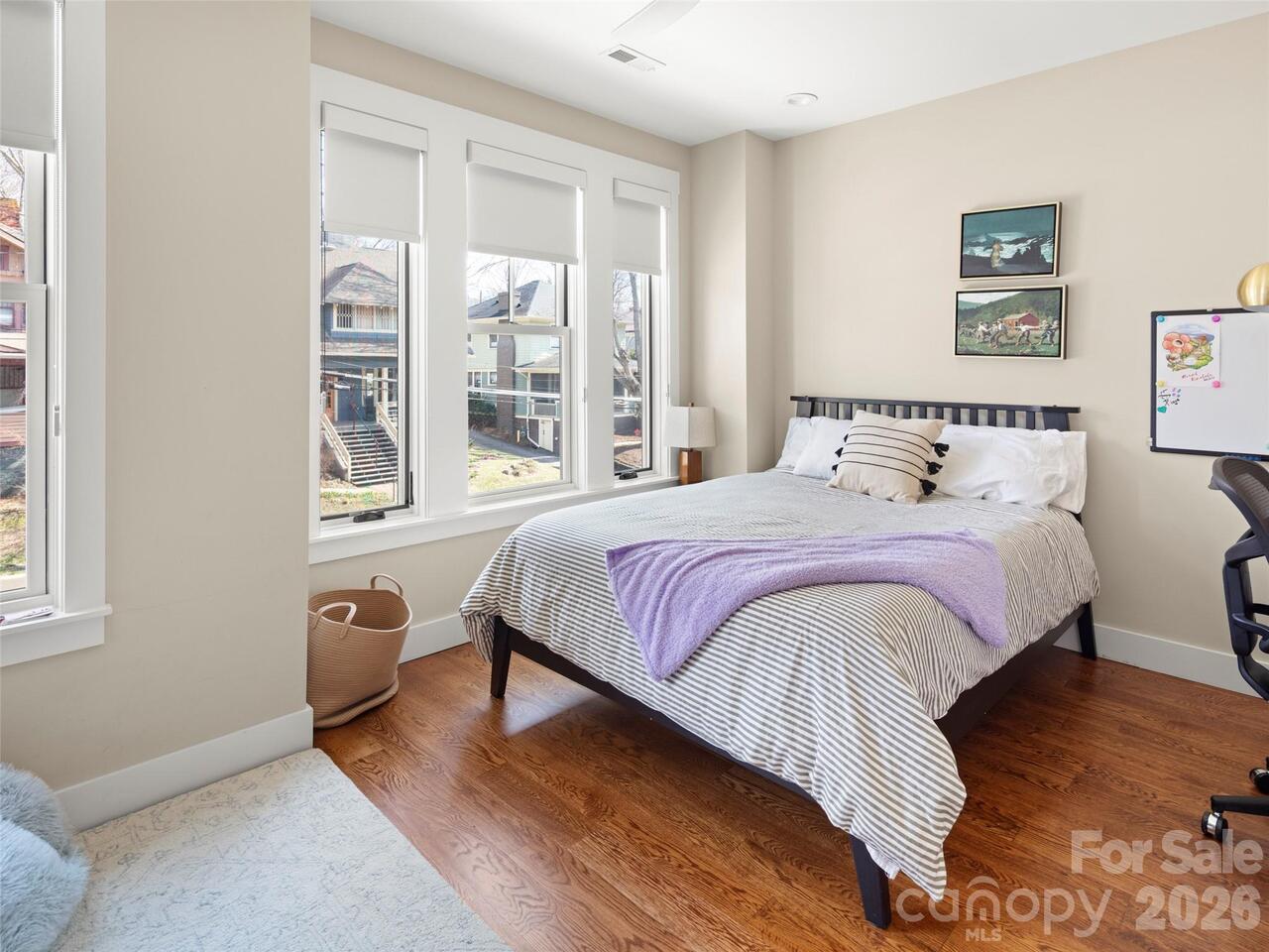 Listing Photo 17