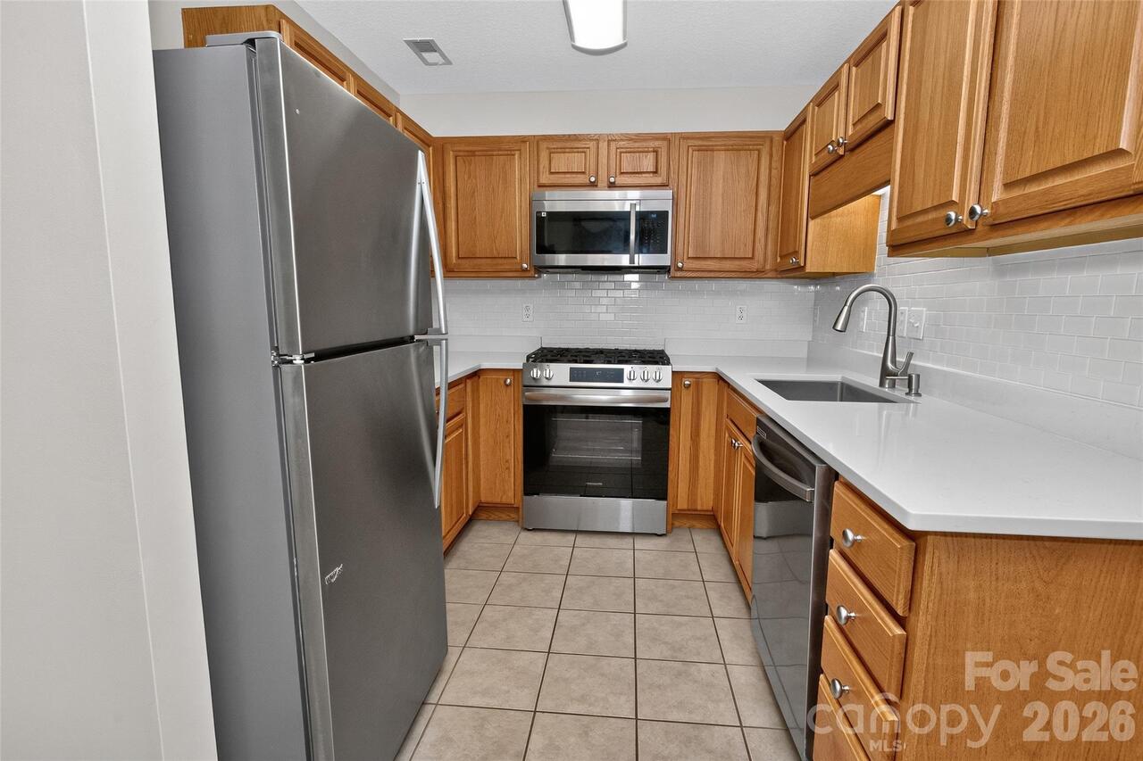 Listing Photo 13