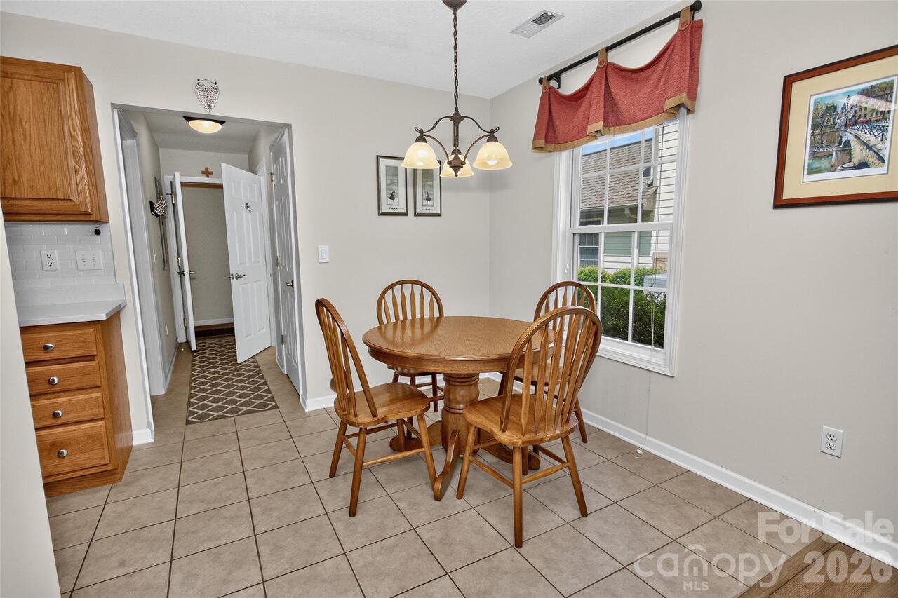 Listing Photo 16
