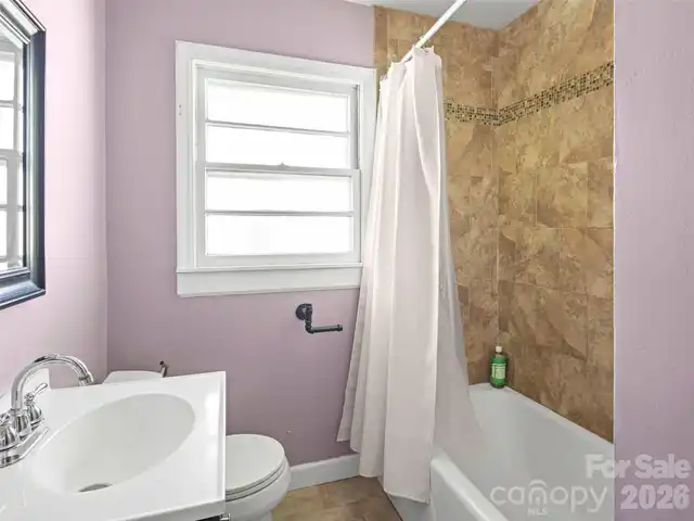 Listing Photo 17