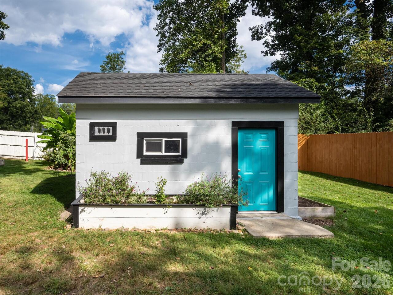 Listing Photo 35