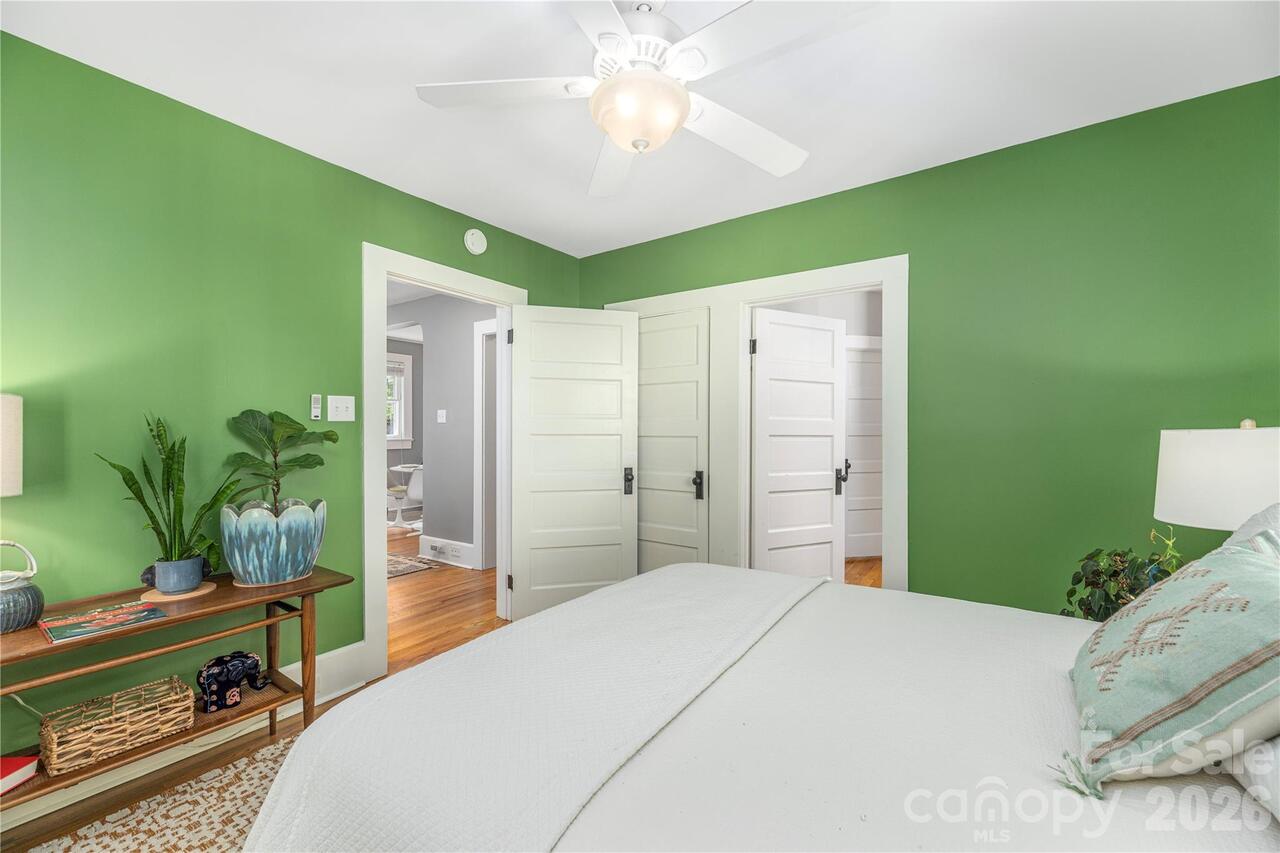 Listing Photo 23