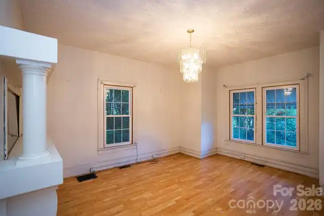 Listing Photo 21