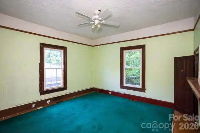 Listing Photo 22