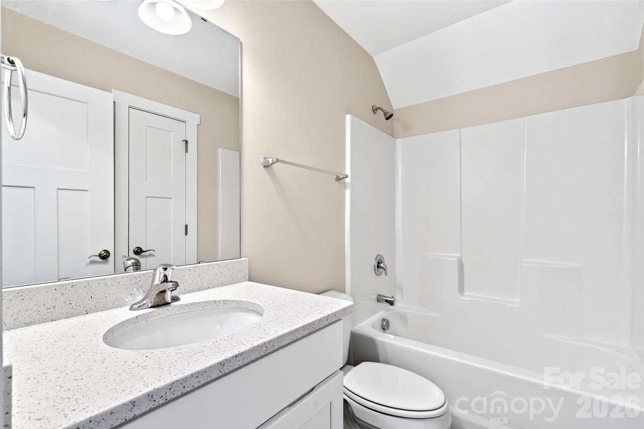 Listing Photo 24