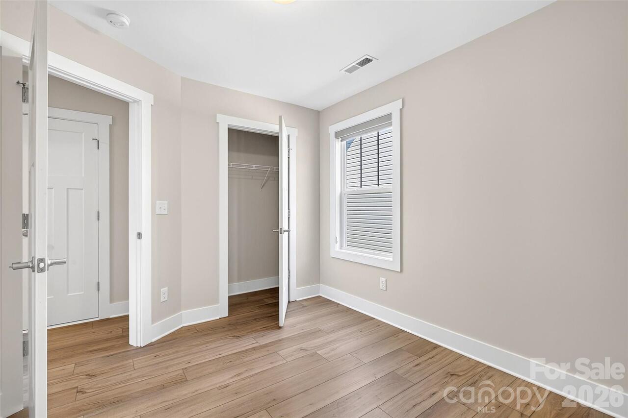 Listing Photo 26