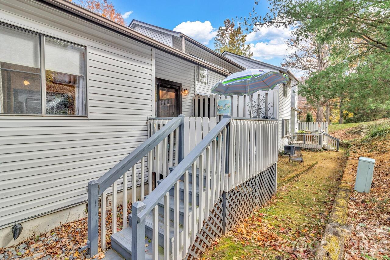 Listing Photo 32