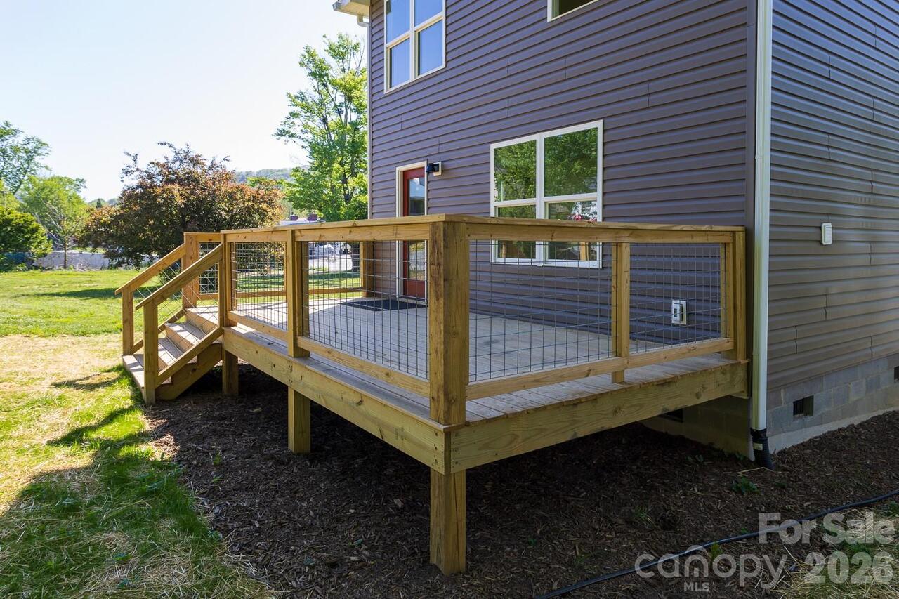 Listing Photo 22