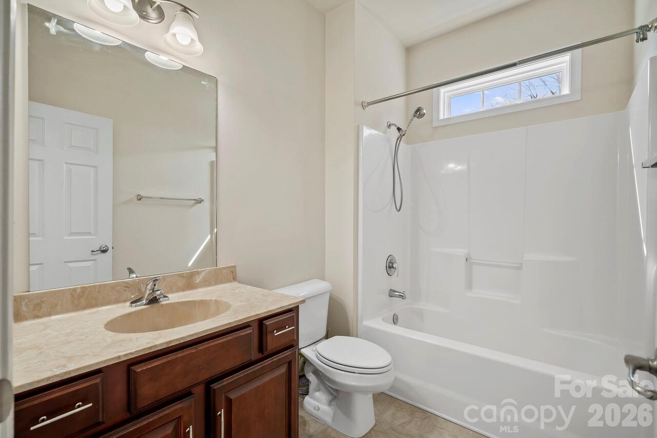 Listing Photo 32