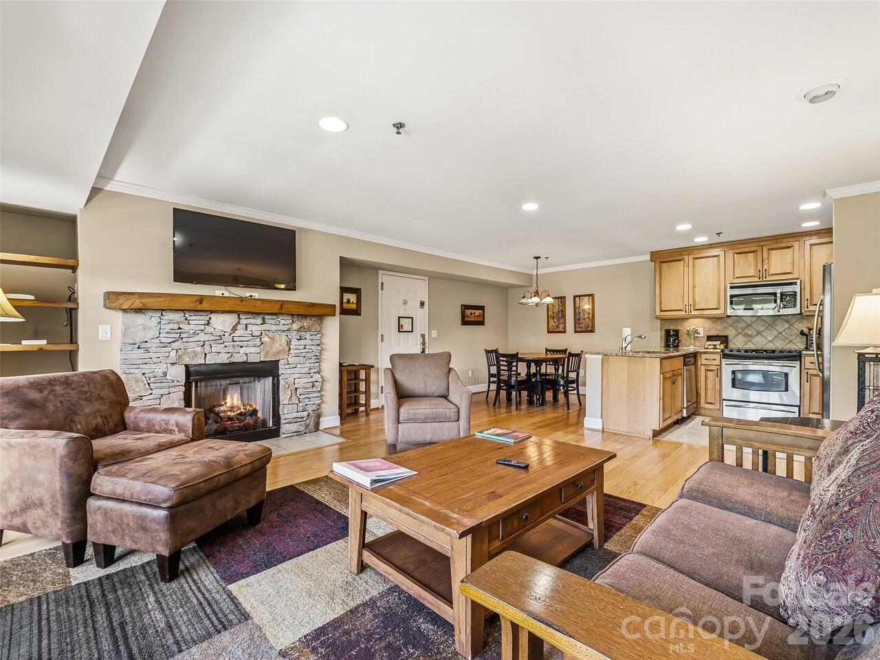 Listing Photo 13