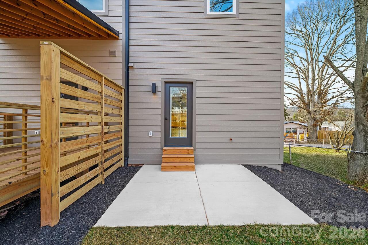 Listing Photo 41