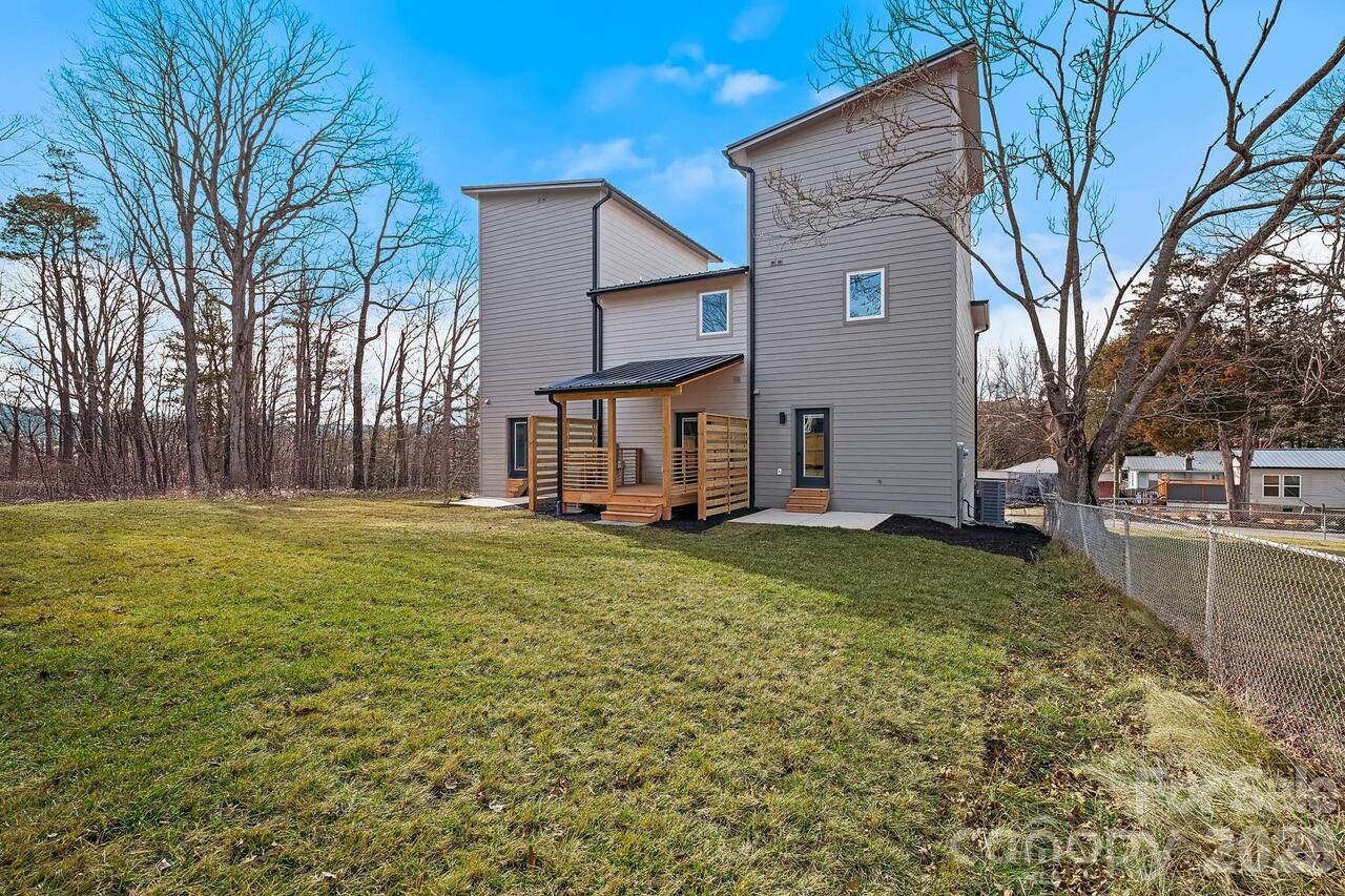 Listing Photo 42