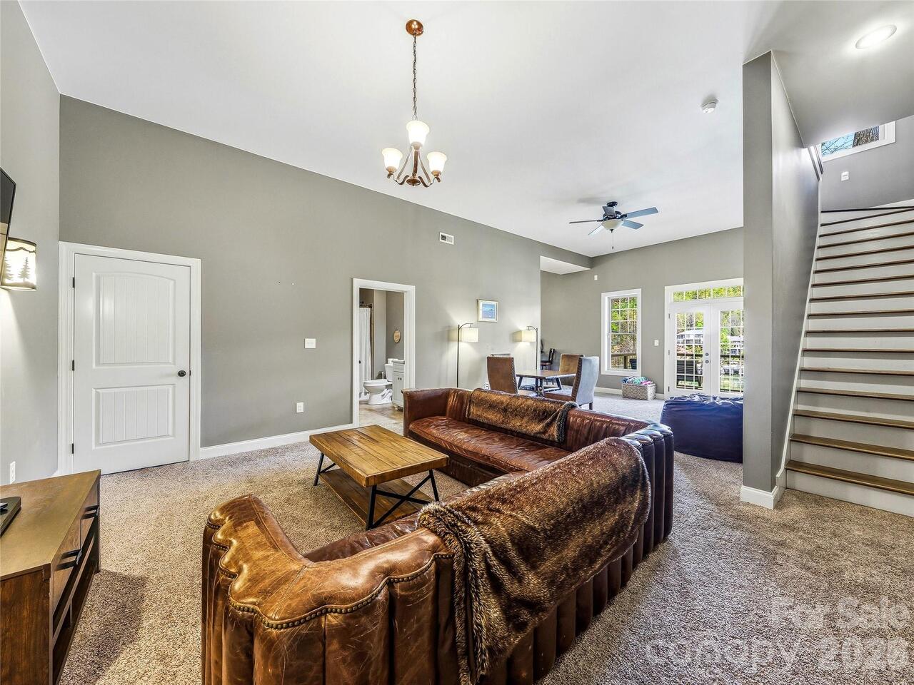 Listing Photo 31