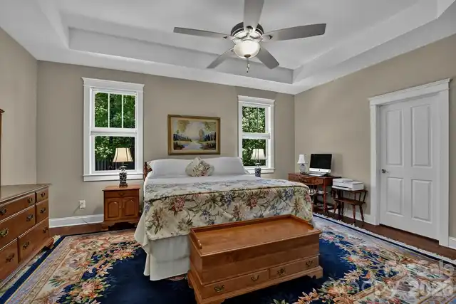 Listing Photo 19